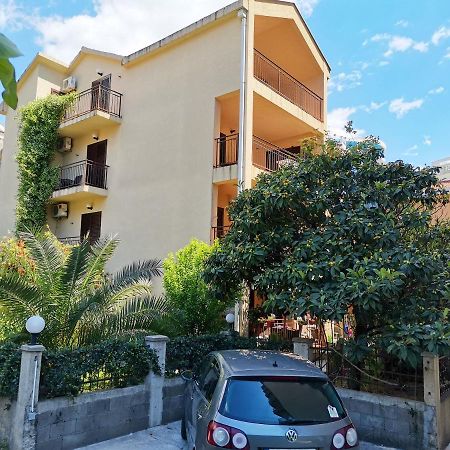 בודווה Apartments And Rooms Marija מראה חיצוני תמונה