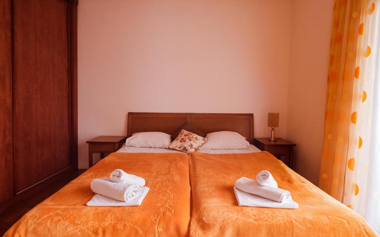 בודווה Apartments And Rooms Marija מראה חיצוני תמונה