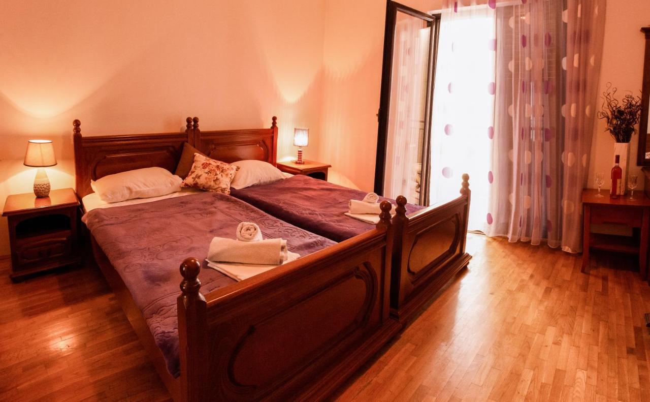 בודווה Apartments And Rooms Marija מראה חיצוני תמונה