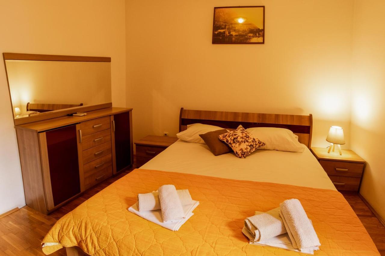 בודווה Apartments And Rooms Marija מראה חיצוני תמונה