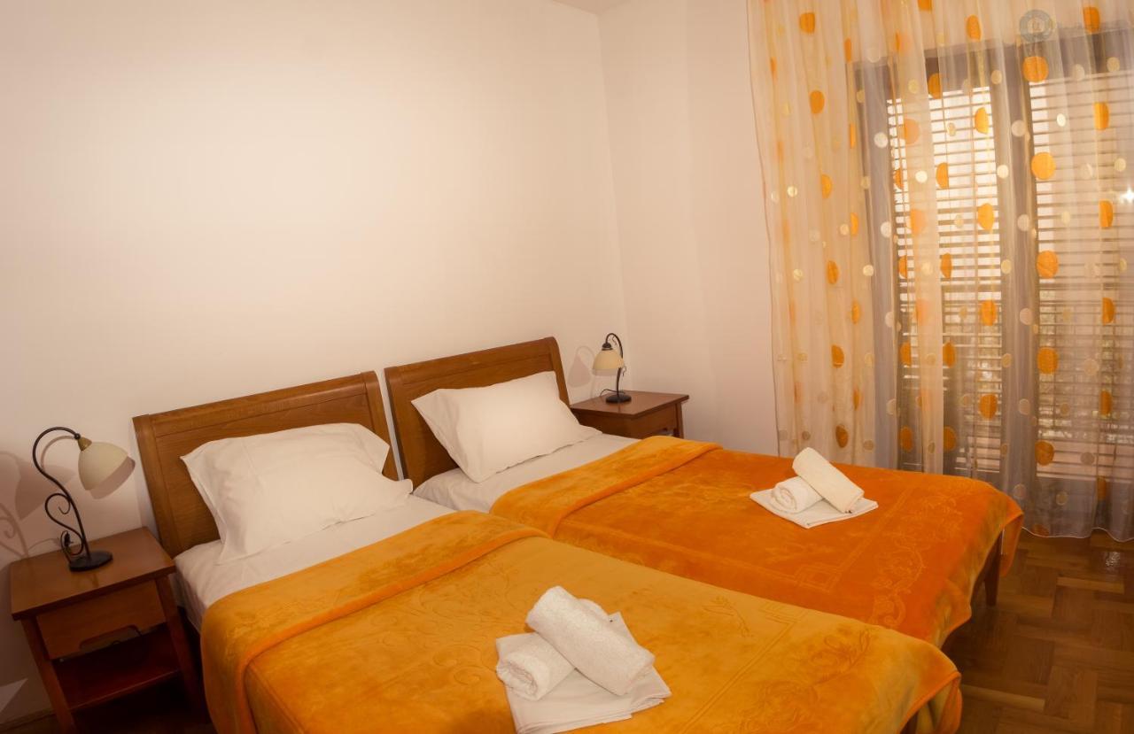 בודווה Apartments And Rooms Marija מראה חיצוני תמונה