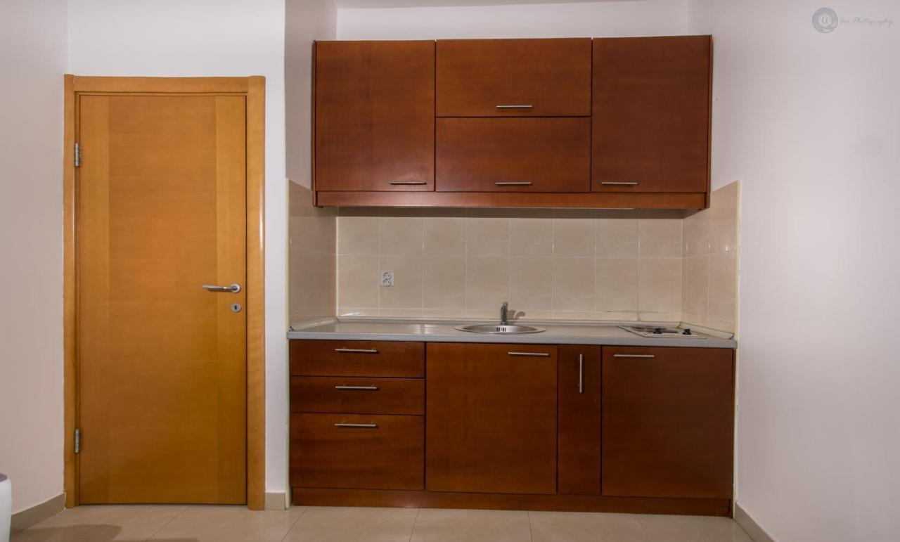 בודווה Apartments And Rooms Marija מראה חיצוני תמונה